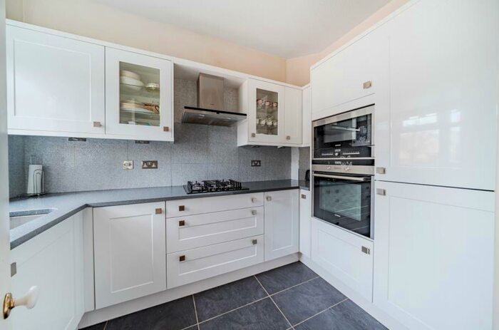 2 Bedroom Terraced House To Rent In Virginia Water, Surrey, GU25