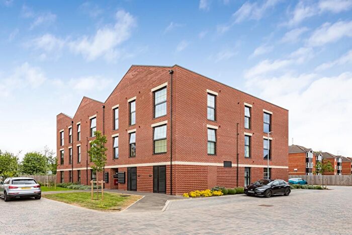 1 Bedroom Property For Sale In Gilbertson Road, Hertford, SG13