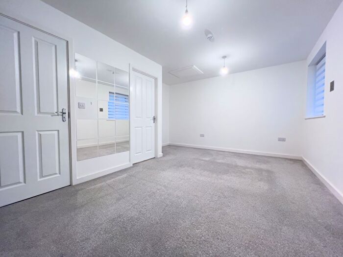 1 Bedroom End Of Terrace House To Rent In Stanground South, Peterborough, PE2