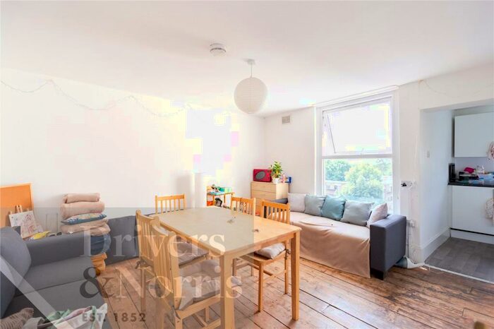 5 Bedroom Apartment To Rent In Hazellville Road, Upper Holloway, London, N19