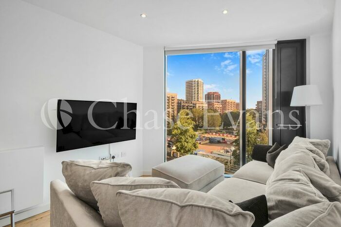1 Bedroom Flat To Rent In Walworth Road, Elephant Amp; Castle, London, SE1