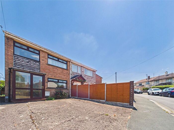 3 Bedroom Semi-Detached House For Sale In Murford Avenue, Bristol, BS13