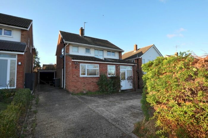3 Bedroom Detached House To Rent In Waysbrook, Letchworth SG6
