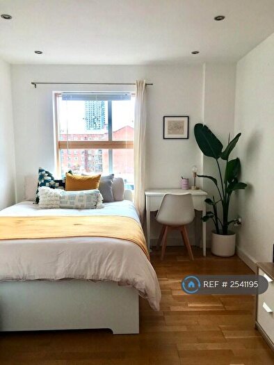 2 Bedroom Flat To Rent In The Wentwood, Manchester, M1