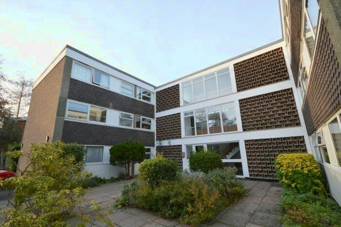 2 Bedroom Flat To Rent In Applecourt, Cambridge CB2