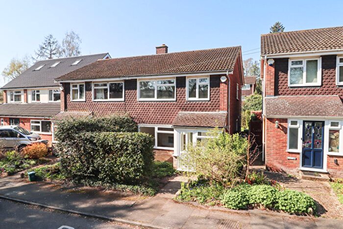 3 Bedroom Semi-Detached House To Rent In Althorp Road, St Albans, AL1