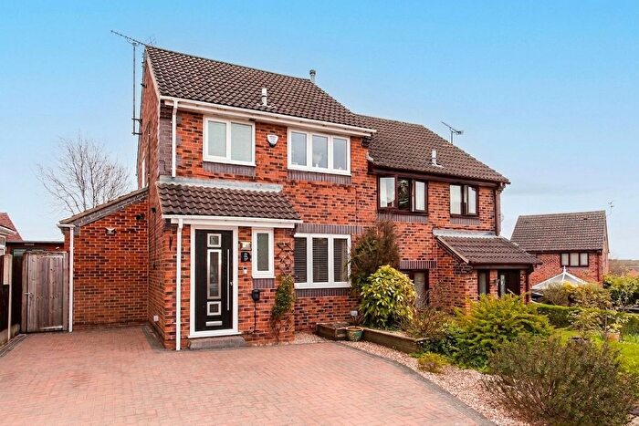 3 Bedroom Semi-Detached House For Sale In Brackens Lane, Barlborough, S43
