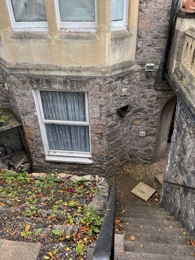 1 Bedroom Flat To Rent In Southside, Weston-Super-Mare, BS23