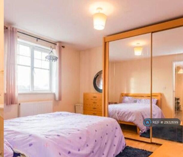 2 Bedroom Flat To Rent In St. James Village, Gateshead, NE8