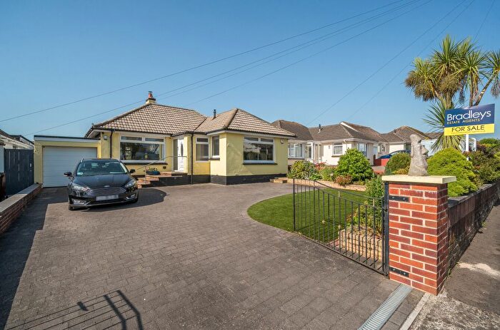 2 Bedroom Detached Bungalow For Sale In Preston Down Road, Preston, Paignton, Devon, TQ3
