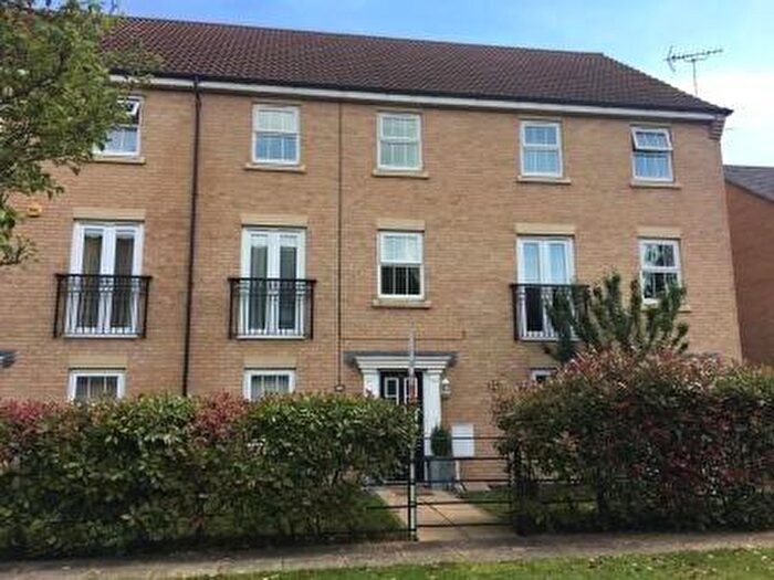 4 Bedroom Terraced House To Rent In Rubys Walk, Fernwood, Newark, Nottinghamshire, NG24