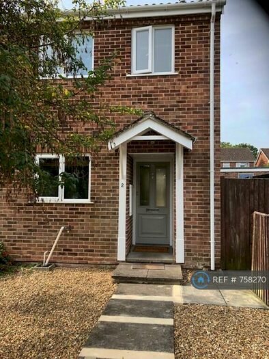 2 Bedroom Terraced House To Rent In Dibben Walk, Romsey, SO51