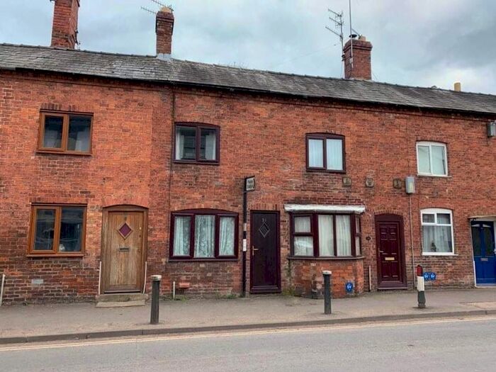 2 Bedroom Terraced House To Rent In Cross Street, Tenbury Wells, WR15