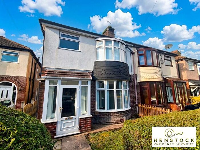 3 Bedroom Semi-Detached House To Rent In Rudyard Avenue, Middleton, Manchester, M24