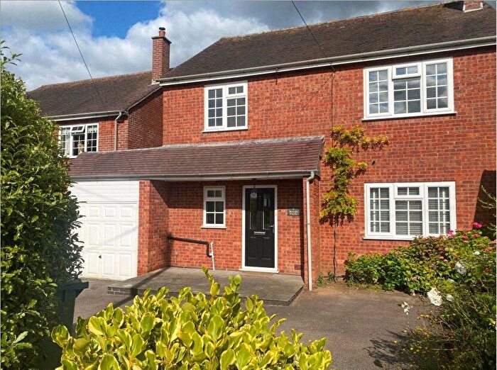 4 Bedroom Property To Rent In Reeds Park, Ufton, CV33