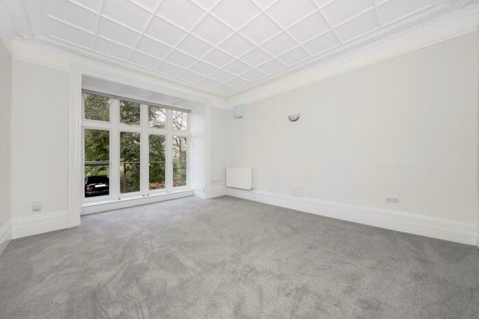 3 Bedroom Apartment To Rent In Dulwich Wood Park, Dulwich, London, SE19