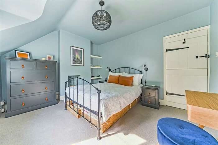 3 Bedroom Terraced House For Sale In Ripley, Surrey, GU23