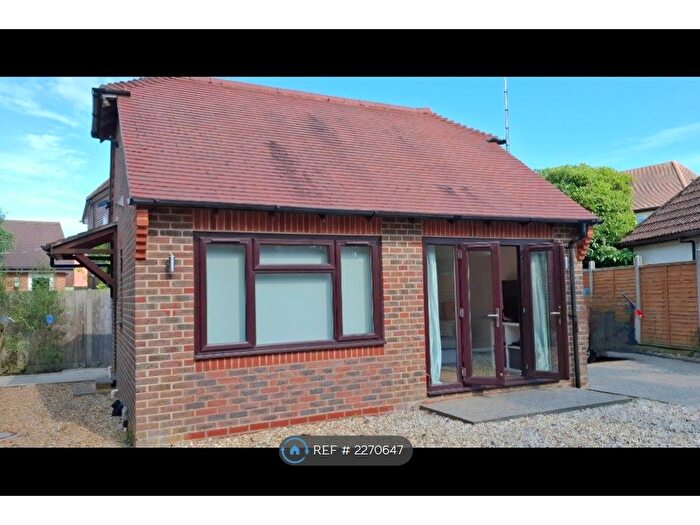 1 Bedroom Flat To Rent In Church Road, Arundel, BN18