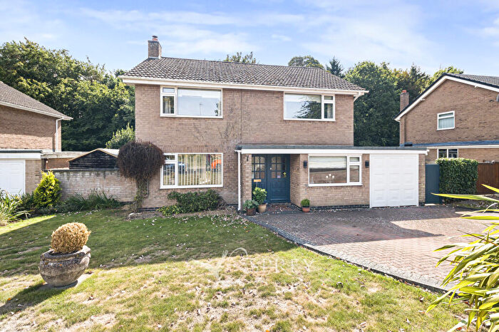 4 Bedroom Detached House For Sale In Willoughby Drive, Empingham, Oakham, LE15