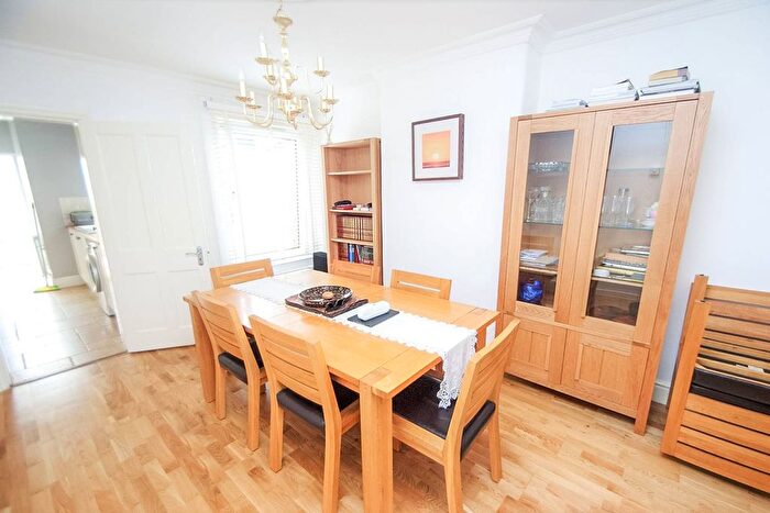 3 Bedroom Terraced House To Rent In Yarmouth Road, Watford, WD24
