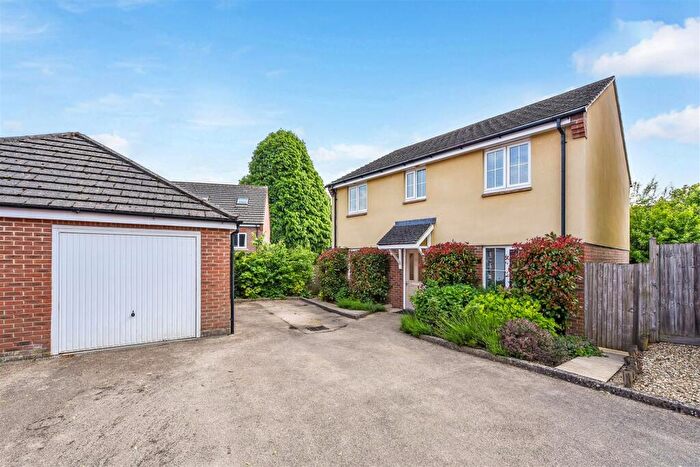 4 Bedroom Detached House To Rent In Sunflower Way, Andover, SP11