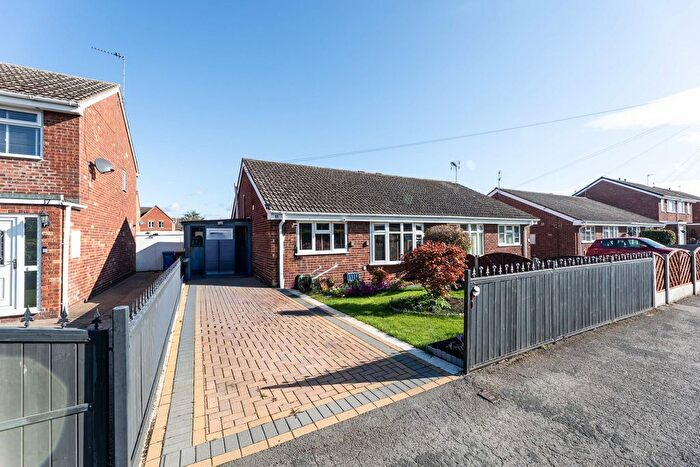 2 Bedroom Bungalow For Sale In Oak Avenue, Old Goole, DN14