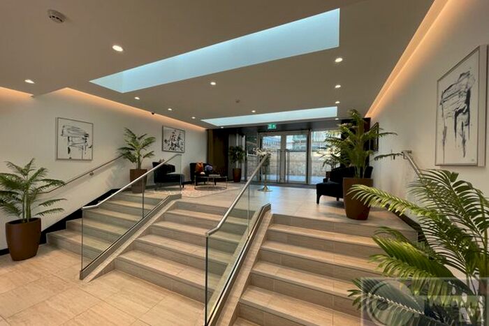 1 Bedroom Flat To Rent In Fountain Park Way, Shepherds Bush, W12