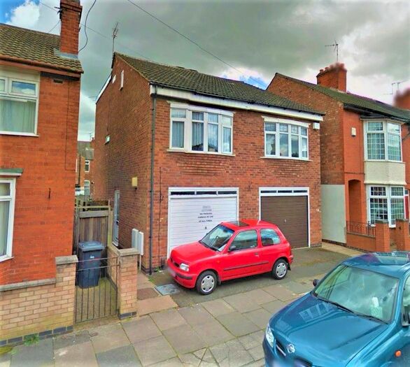 3 Bedroom Semi-Detached House To Rent In King Edward Road, King Edward Road, Leicester, LE5