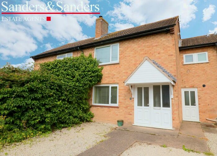 3 Bedroom Terraced House To Rent In Castle Road, Alcester, B49