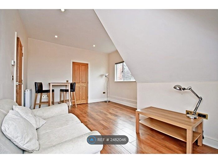 1 Bedroom Flat To Rent In London Road, Guildford, GU1