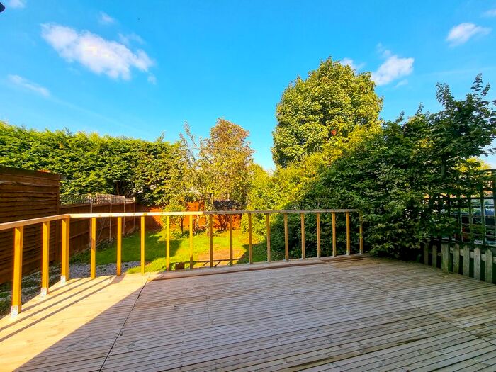 3 Bedroom Semi-Detached House To Rent In Herkomer Road, Bushey, WD23