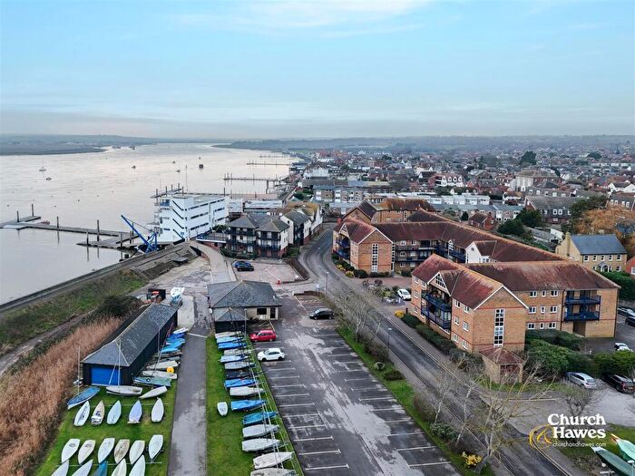 2 Bedroom Apartment For Sale In Belvedere Road, Burnham-On-Crouch, CM0