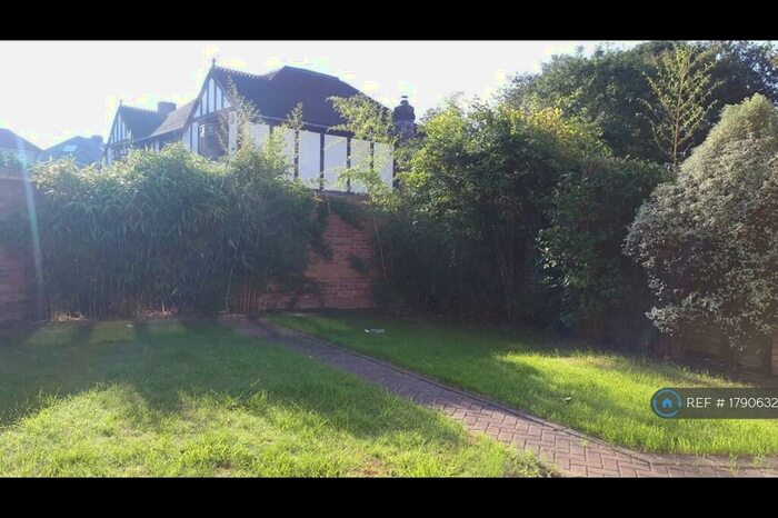 5 Bedroom Detached House To Rent In Danson Road, Bexleyheath, DA6