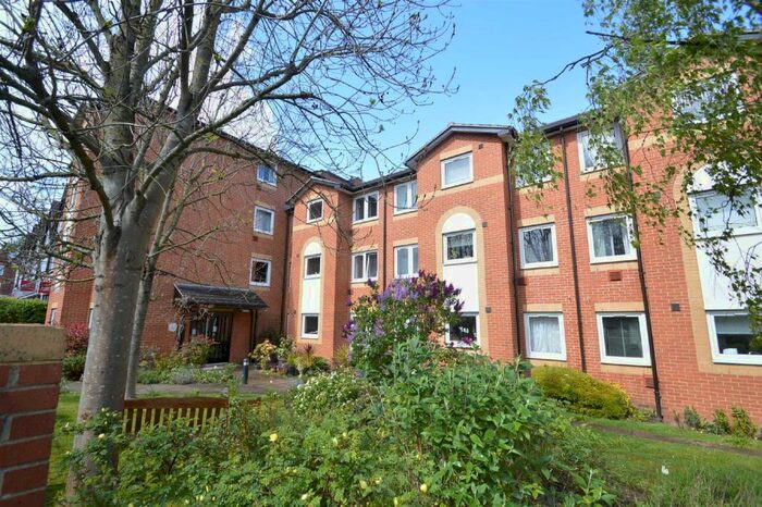 2 Bedroom Retirement Property To Rent In Brighton Road, Coulsdon, CR5