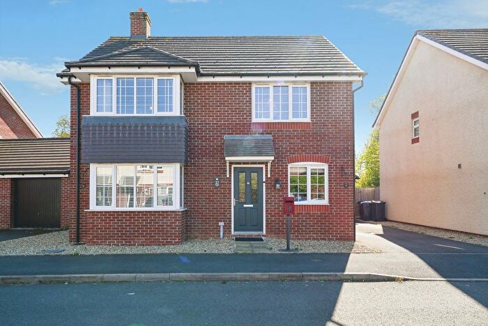 4 Bedroom Detached House For Sale In Bomford Way, Evesham, Worcestershire, WR11