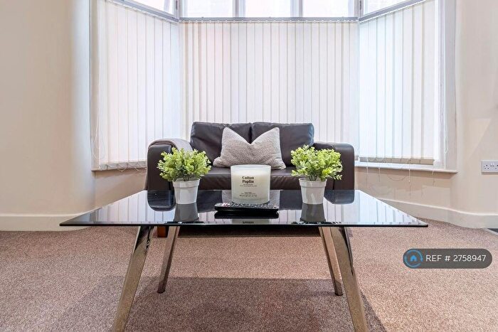 1 Bedroom Flat To Rent In Scarisbrick Avenue, Southport, PR8