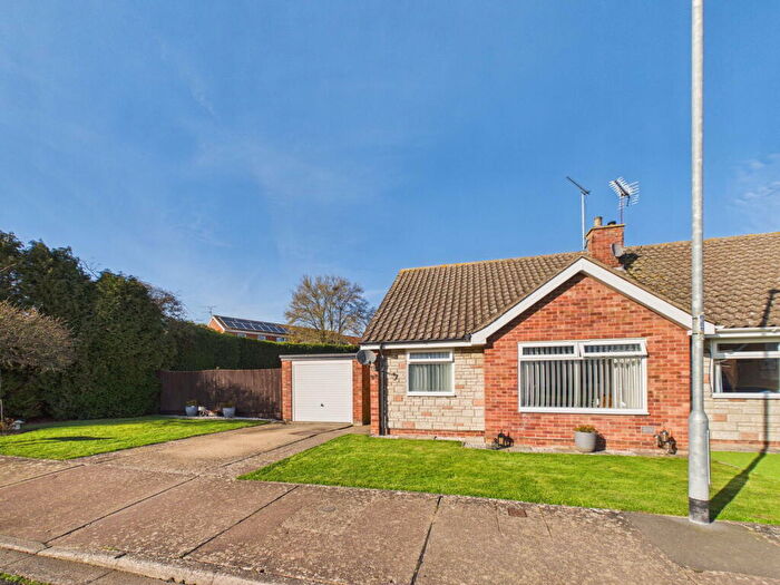 2 Bedroom Semi-Detached Bungalow For Sale In Kersey Close, Stowmarket, IP14