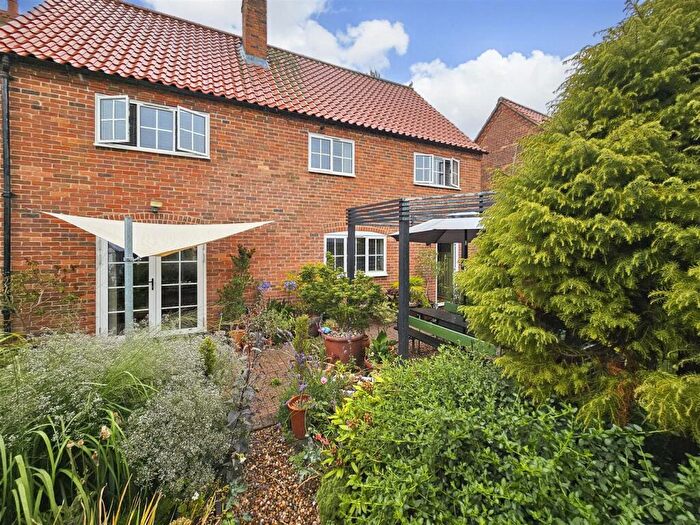 4 Bedroom Detached House For Sale In Main Street, Calverton, Nottingham, NG14