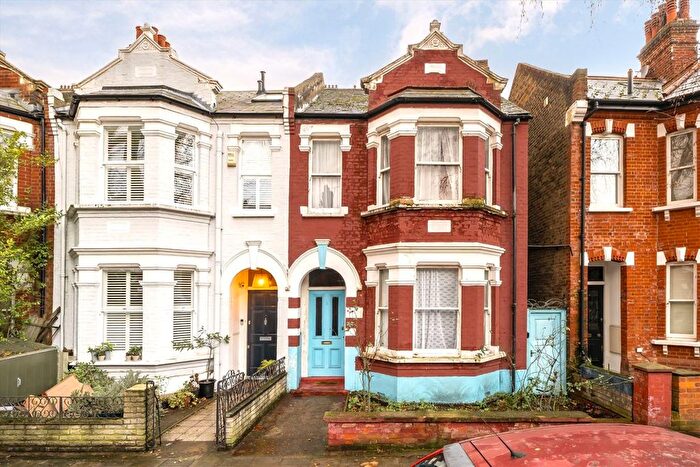 4 Bedroom Property For Sale In Silver Crescent, Chiswick, W4