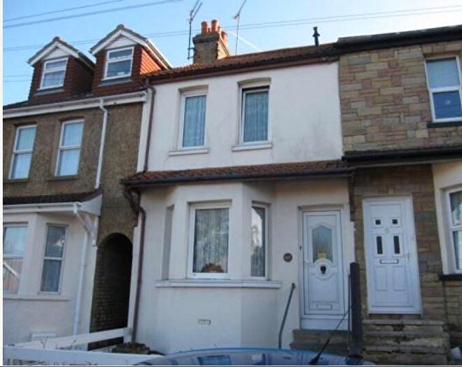 2 Bedroom Terraced House To Rent In Roberts Road, Gillingham, ME8
