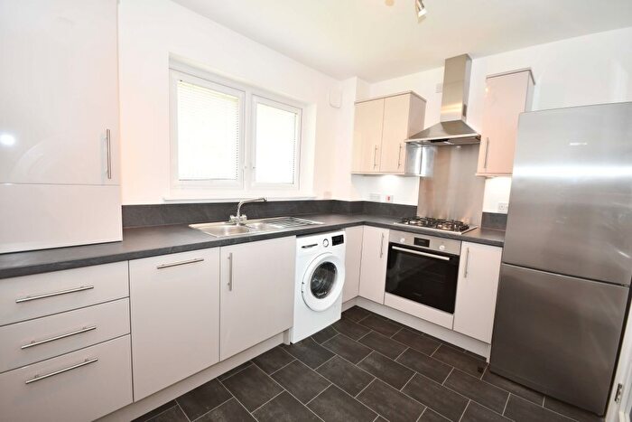 2 Bedroom Flat To Rent In Rothes Place, Slackbuie, Inverness, IV2
