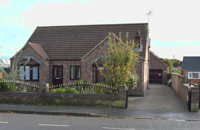 5 Bedroom Bungalow For Sale In Scawby Road, Scawby Brook, DN20