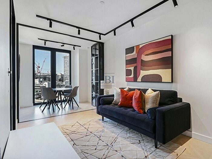 1 Bedroom Flat To Rent In One Crown Place, Sun Steet, London, EC2A