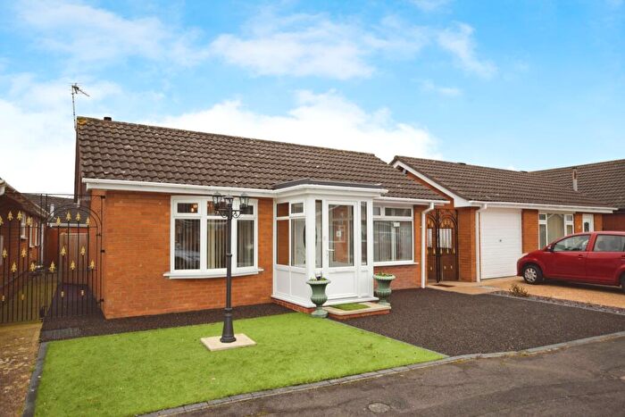 3 Bedroom Detached Bungalow For Sale In Flamborough Close, Skegness, PE25