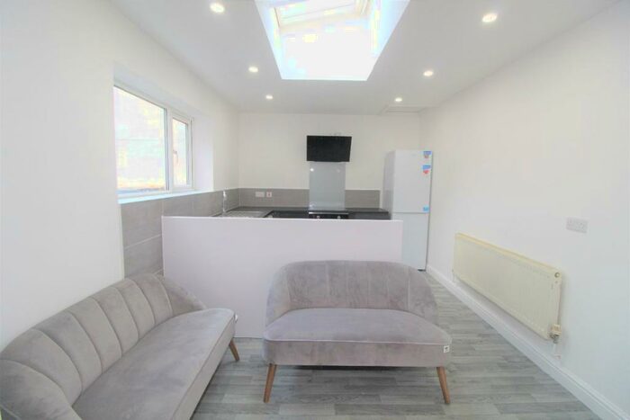 3 Bedroom Terraced House To Rent In Trafford Street, Preston, Lancashire, PR1