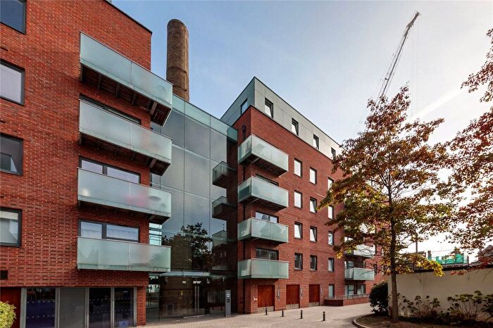 2 Bedroom Flat To Rent In Tiltman Place, Hornsey Road, Holloway, London, N7