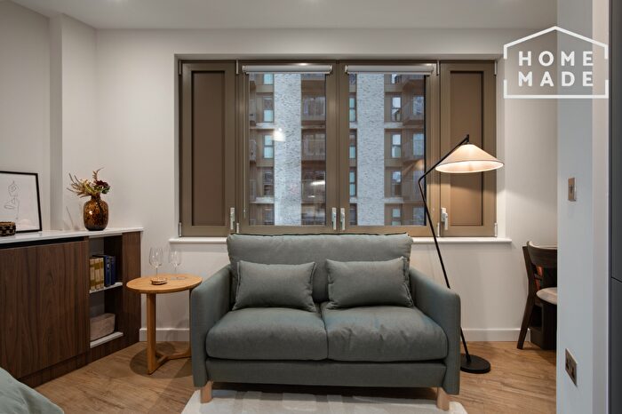 Studio To Rent In Enclave Acton, W3