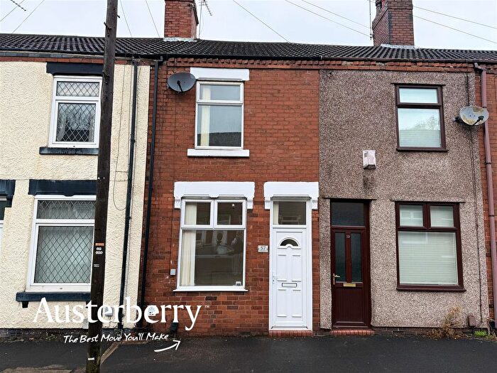 2 Bedroom Terraced House For Sale In Keeling Street, Wolstanton, Newcastle, Staffordshire, ST5