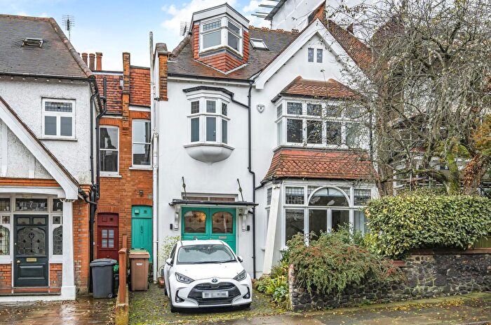 5 Bedroom Detached House For Sale In Southwood Lawn Road, Highgate, N6