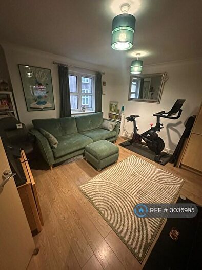 1 Bedroom Flat To Rent In Bishopstoke, Eastleigh, SO50